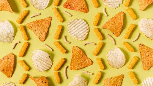 Chips using synthetic flavors