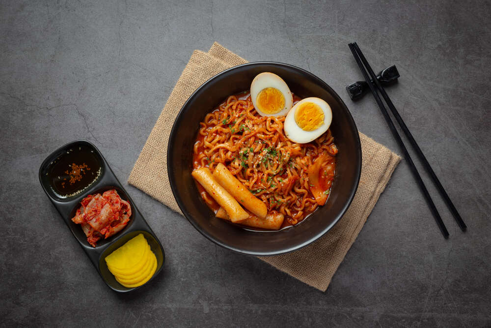 Samyang sebagai mie terpedas sebagai strategi marketing