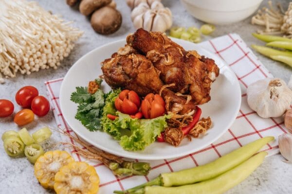 Cita Rasa Asli Ayam Goreng Rempah untuk Pasar Global; Authentic Flavor of Spiced Fried Chicken for Global Market