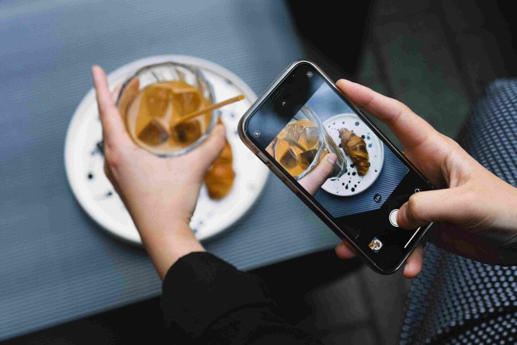 Digital Flavor Revolution: How Social Media Steers Gen Z's Palate
