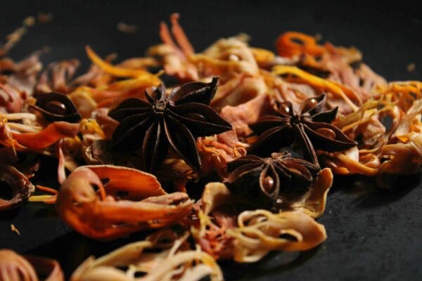 How Botanical & Spice Flavors Are Revolutionizing Juice Industry; Bagaimana Perisa Botani dan Rempah Merevolusi Industri Jus